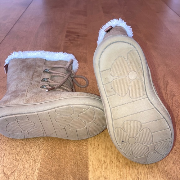 Koala kids Tan Furry Lace Up Boots - Picture 2 of 3